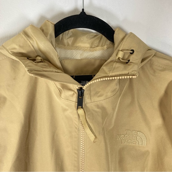 The North Face Daybreak Women’s  Rain Jacket Hooded Khaki Stone XS Raincoat - Picture 7 of 15